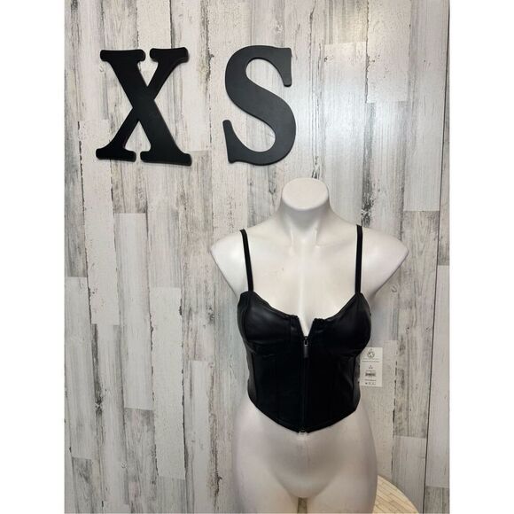 Faux leather black corset crop top - Picture 1 of 8